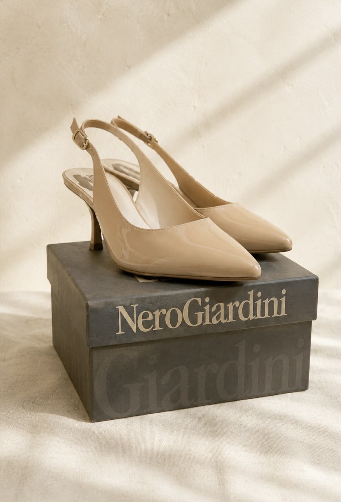 Nero Giardini Leather Slingback Heels