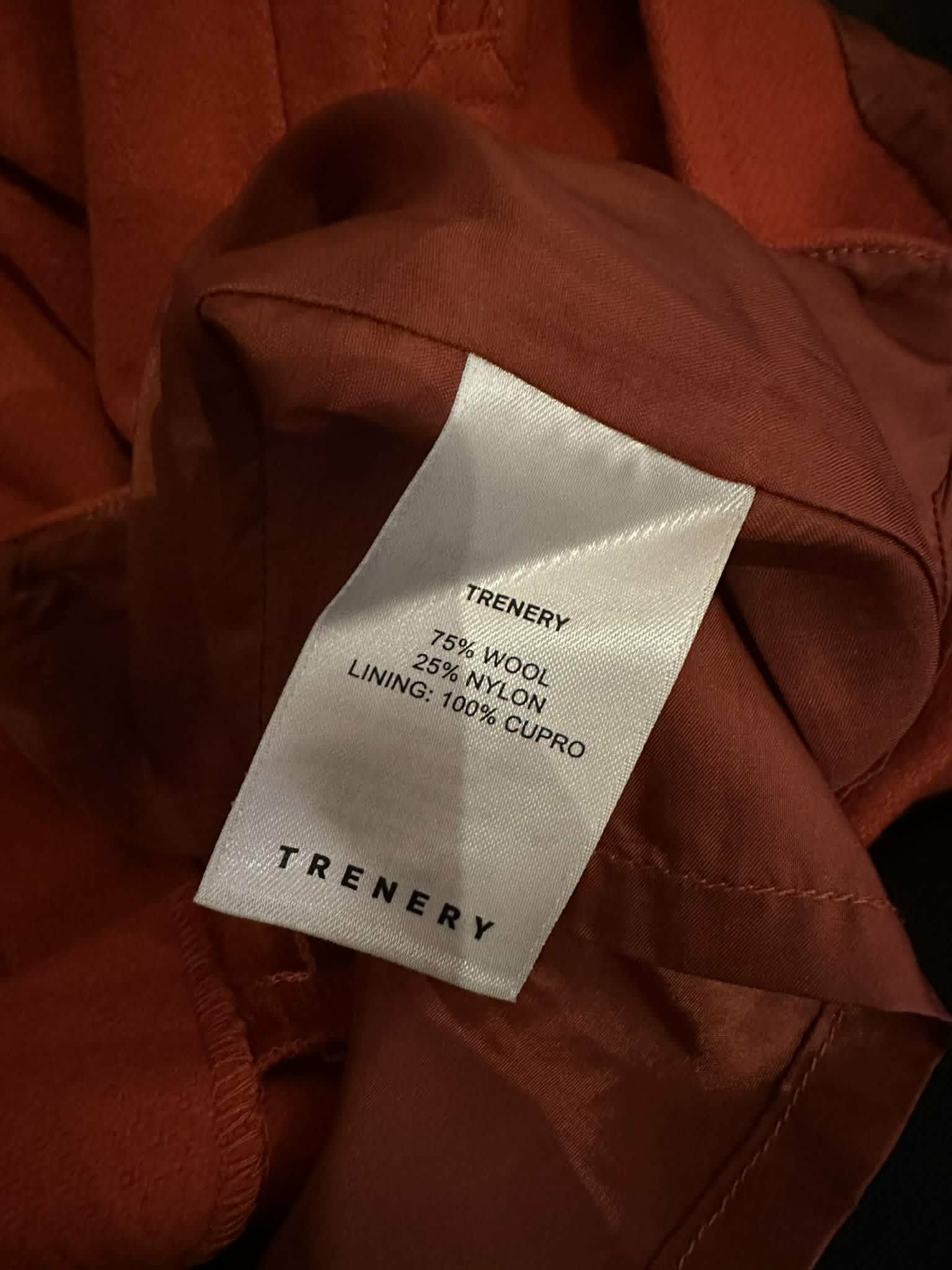 Trenery fabric composition label 75% wool 25% nylon cupro lining
