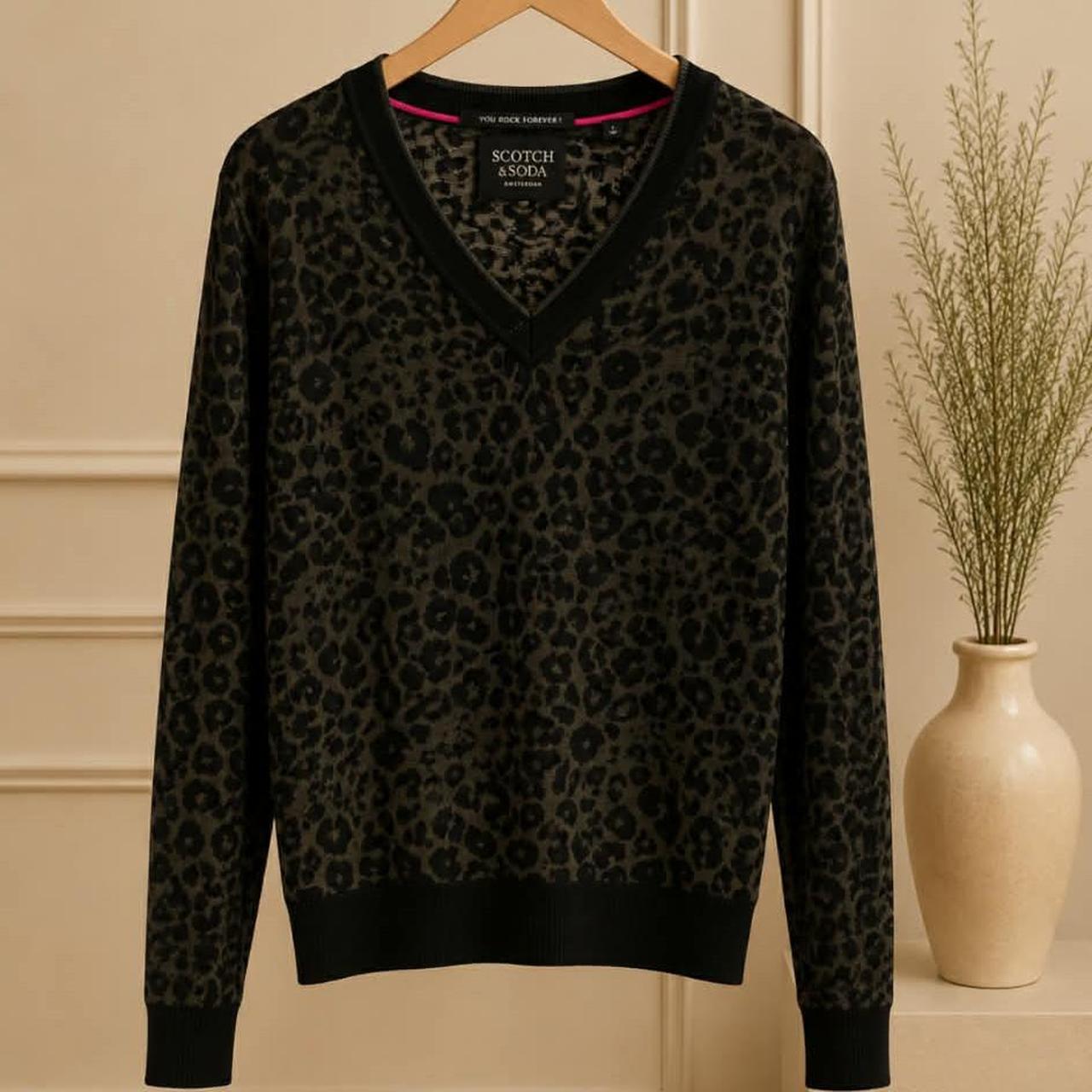 Scotch & Soda Leopard Print V-Neck Knit Sweater — Size M